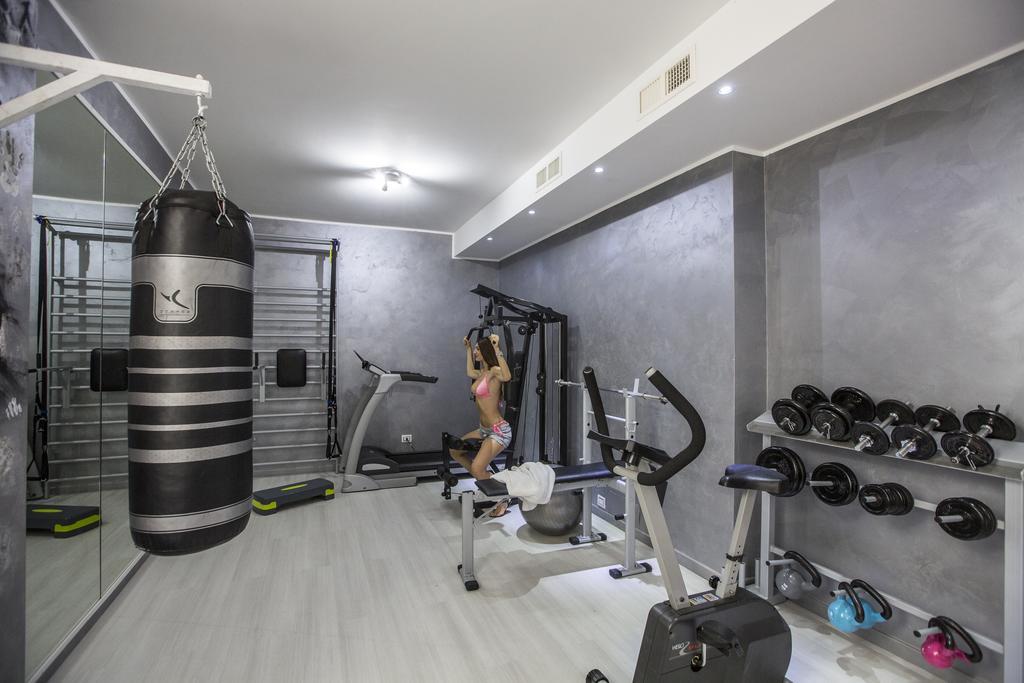 Holiday Residence Belohorizonte Macerata Luaran gambar