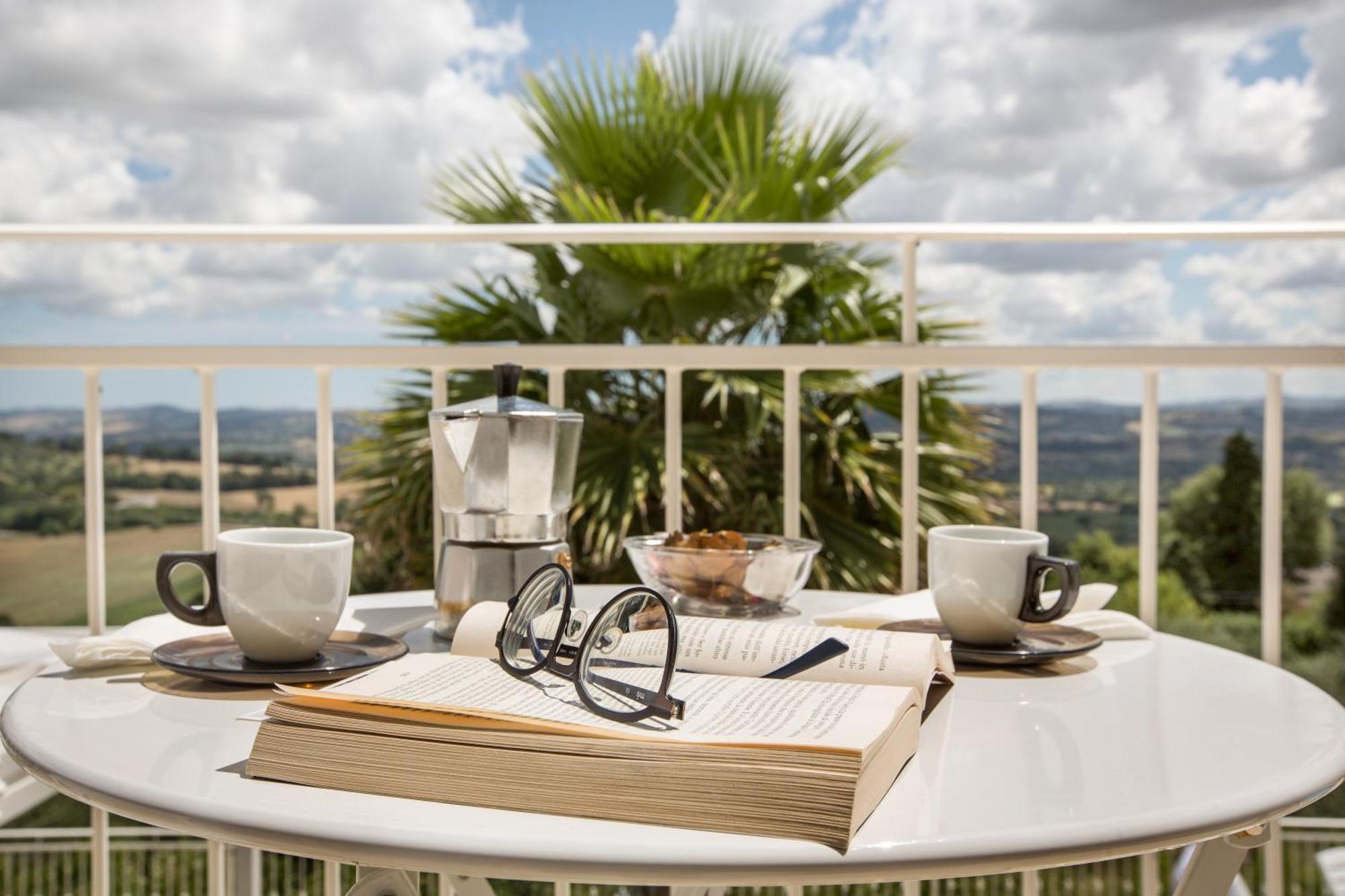 Holiday Residence Belohorizonte Macerata Luaran gambar