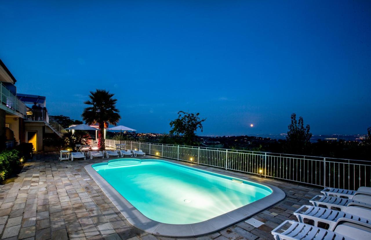 Holiday Residence Belohorizonte Macerata Luaran gambar